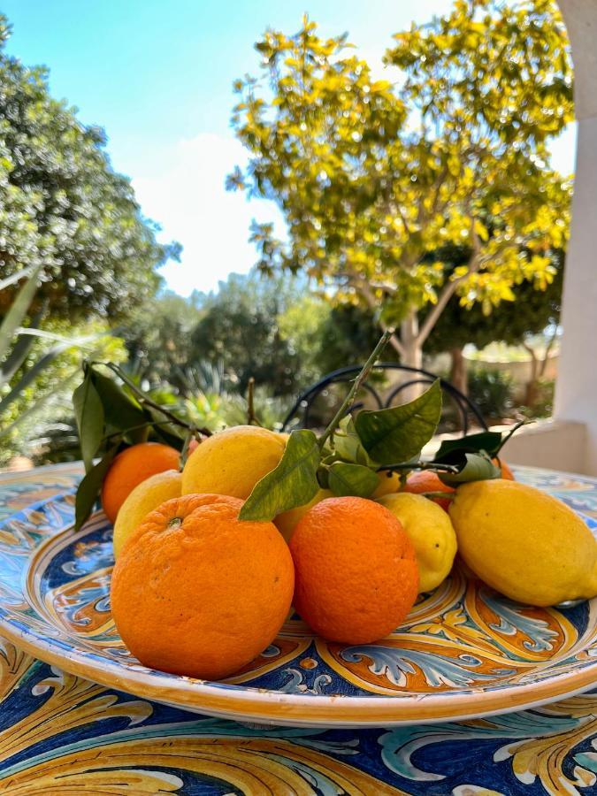 Villa Letizia Rooms & Apartments Noto Exterior foto